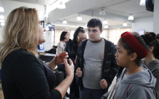 Escola Walter Jacob Bauermann visita o Grupo Sinos